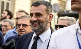 Decaro ai suoi: “Non votate gli scappati di casa”. Il deputato Pagano replica piccato: “Siamo persone perbene”