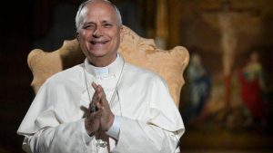 IA, Leone XIV: “Usarla in modo che se sparisse si saprebbe come fare. Non sostituisce gli abbracci”