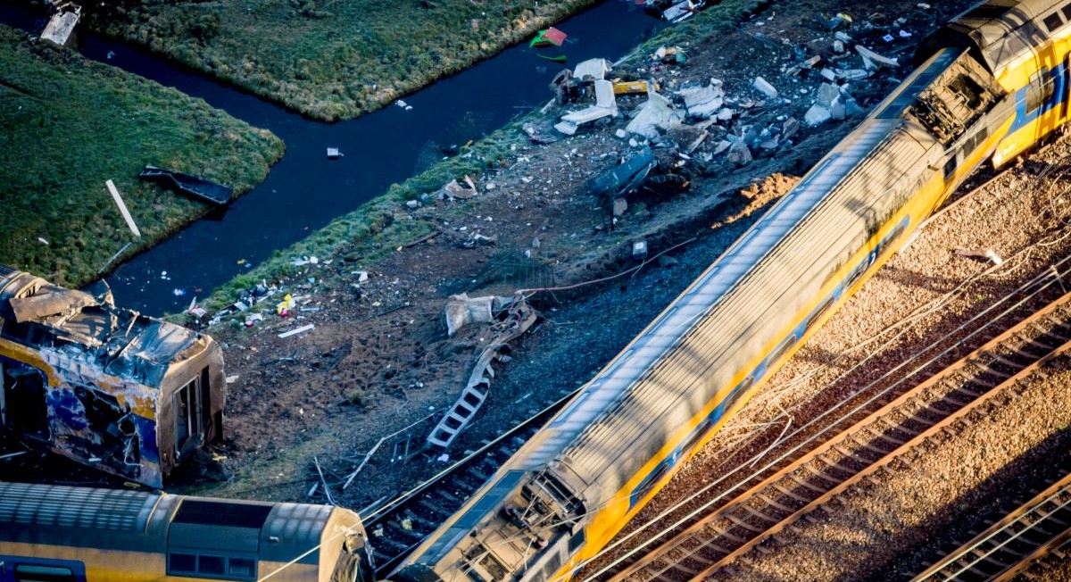 Scontro tra treni in Repubblica Ceca: decine di feriti e circolazione interrotta