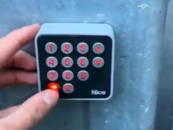 Atalanta, tifoso entra allo stadio aprendo il cancello con il codice «1907»