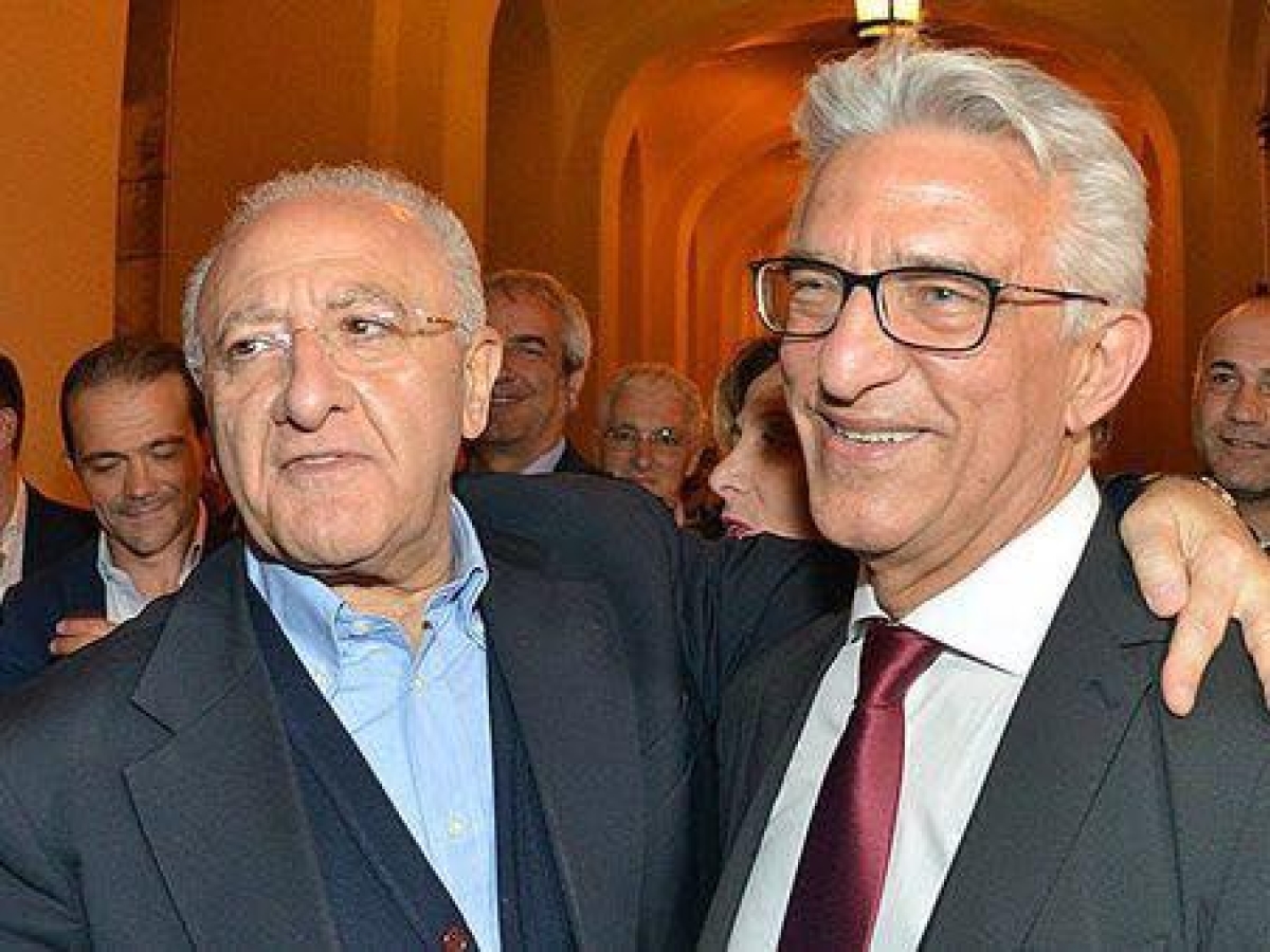 Caso Salerno, malcontento tra i leader del Pd: si chiederà al sindaco Napoli di revocare le dimissioni