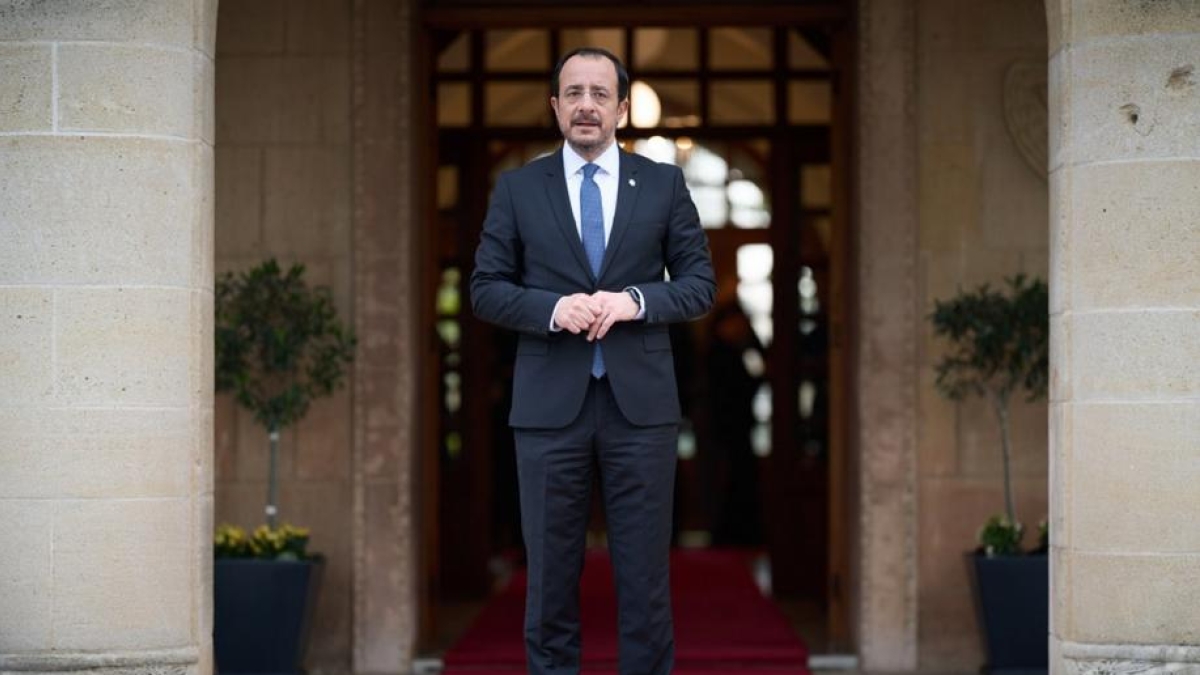 Cipro, l'Unione Europea e il caso di corruzione che colpisce l'isola: il presidente parla di un assalto di guerra ibrida russa