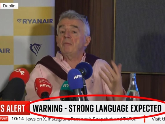 Conflitto Ryanair-Musk, il CEO della compagnia aerea low cost: regalo di un volo e grazie per la pubblicità gratuita che ha portato a vendite record