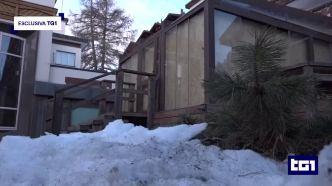 Crans Montana, esplorazione nel dietro le quinte di «Le Constellation» per trovare l'uscita di sicurezza ostruita