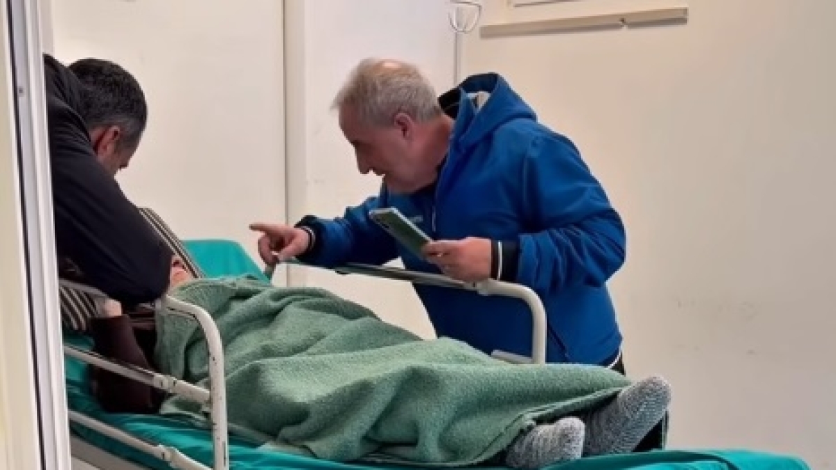 Decaro visita il pronto soccorso di Brindisi e rileva la carenza di specialisti in emergenza-urgenza