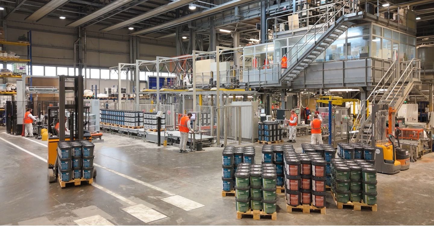 Fassa Bortolo, cambio alla guida e lancio in Spagna