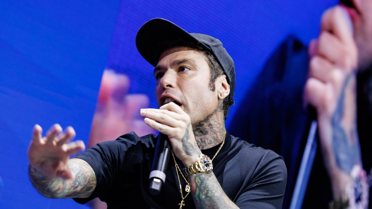 Fedez tra i sostenitori del comitato per il «Sì» al referendum sulla giustizia, ma smentisce le voci circolate