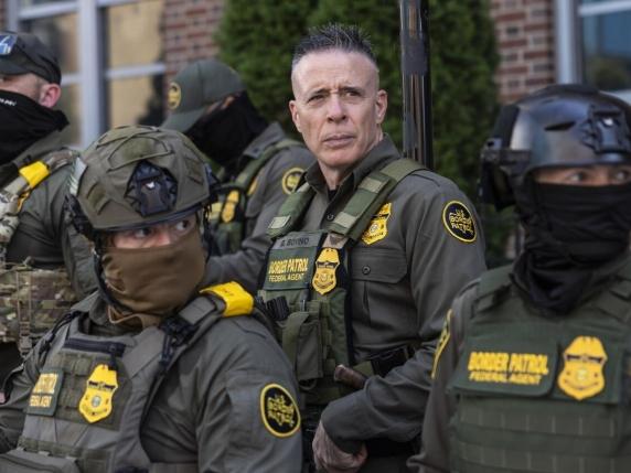 Greg Bovino, l'agente italoamericano che guida le operazioni contro l'immigrazione in diverse città americane