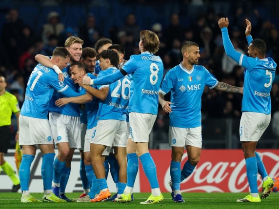 Il Napoli ritrova la vittoria dopo tre pareggi: 1-0 contro il Sassuolo, ma gli infortuni preoccupano