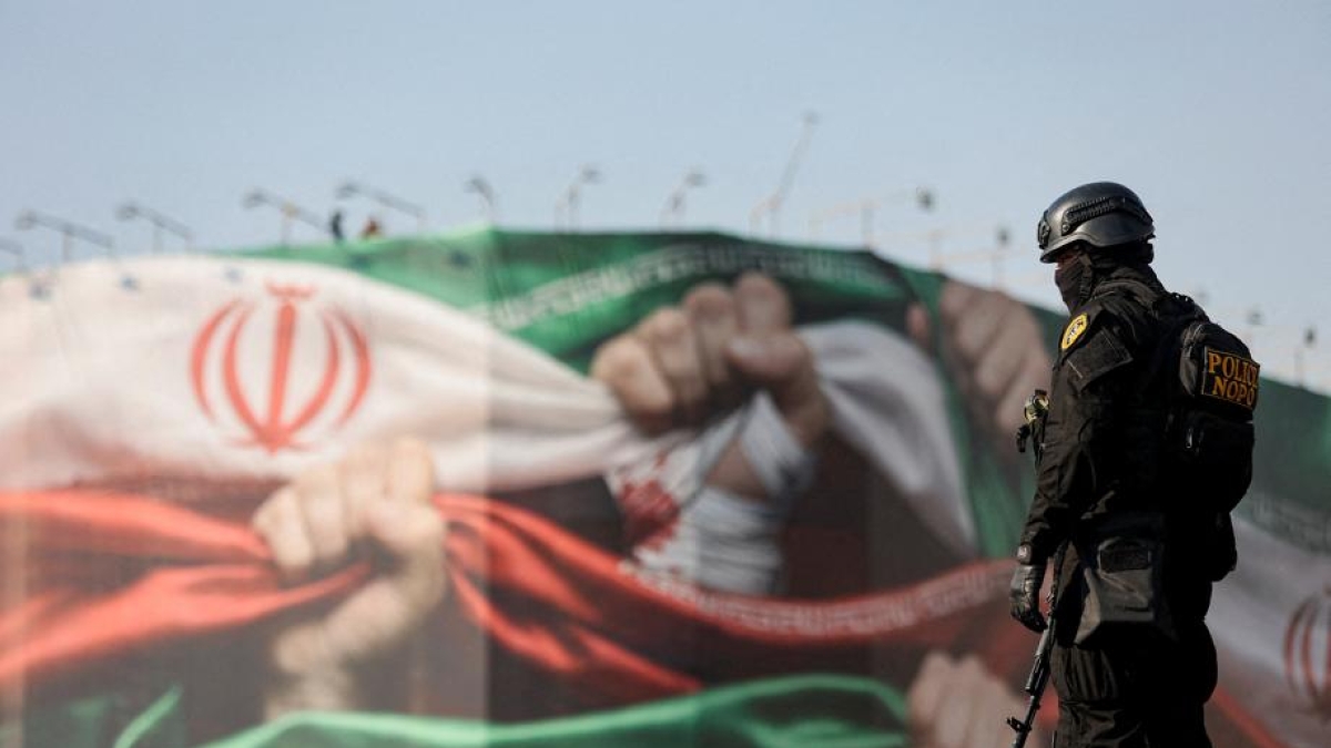 Iran, l'assenza della portaerei e l'instabilità regionale: i limiti all'azione americana