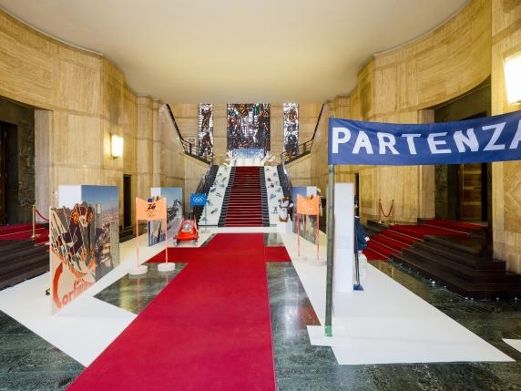 Milano-Cortina 2026, aperta la mostra «I Giochi del Made in Italy» e svelati i due francobolli commemorativi