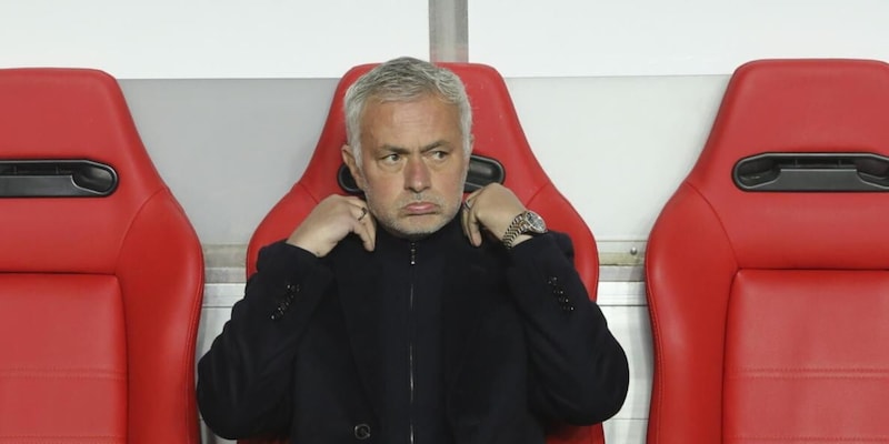 Mourinho reagisce con fermezza alle critiche