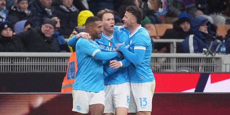 Recupero Napoli-Parma, Conte assente ma punta solo al trionfo: le previsioni