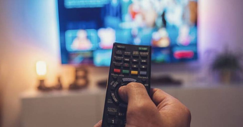 Streaming in Italia: il mercato si avvia verso la stabilità con 2,3 abbonamenti per famiglia