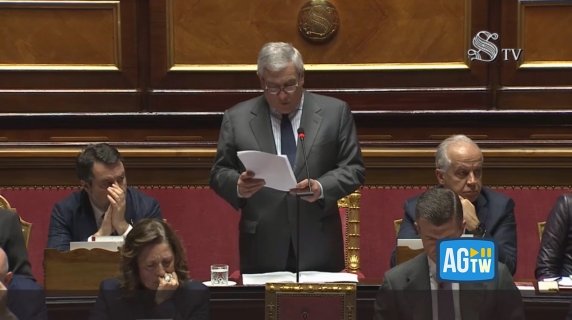 Tajani sull'inchiesta di Crans Montana: Intensificheremo la richiesta di chiarezza sulle responsabilità