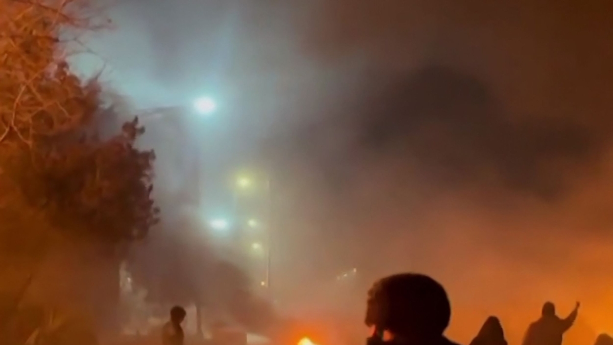 Tecnologie russe, controllo e cyberattacco: l'iniziativa di Teheran per ostacolare le comunicazioni Starlink nel paese