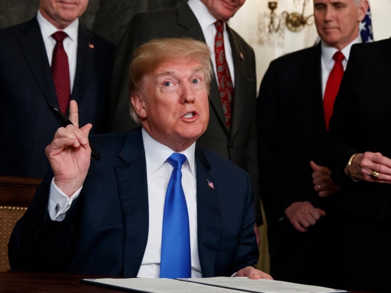 Trump e il suo narcisismo: riconoscimenti fittizi e sogni di grandezza nella lettera alla Norvegia e le incertezze sulla sua salute mentale