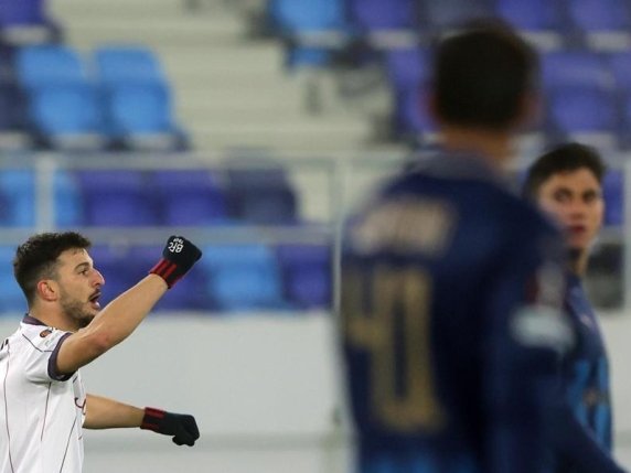 Bologna trionfa 0-3 contro il Maccabi in Europa League ma deve affrontare i playoff per la qualificazione