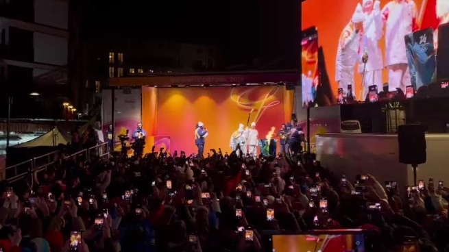 Cortina, accensione del braciere olimpico: il filmato