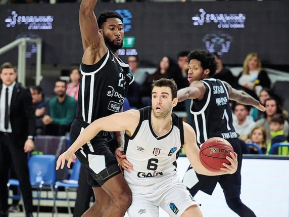 Eurocup, trionfo di Trento su Besiktas Istanbul 87-74: l'Aquila sorprende la squadra turca