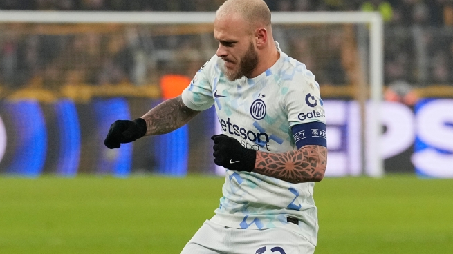 Inter batte Borussia Dortmund 2-0 e accede ai playoff di Champions: gol e momenti salienti