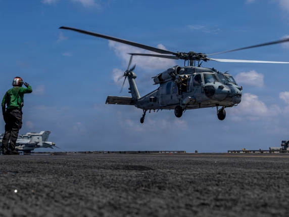 Iran, aggiornamenti in tempo reale sulle possibilità militari considerate da Trump