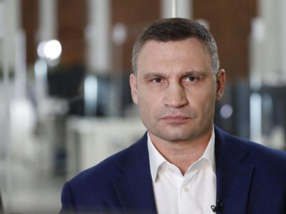 Klitschko, primo cittadino di Kiev: «Dubbio sulle promesse di Putin. Inedita ondata di attacchi e freddo: è il momento più critico»