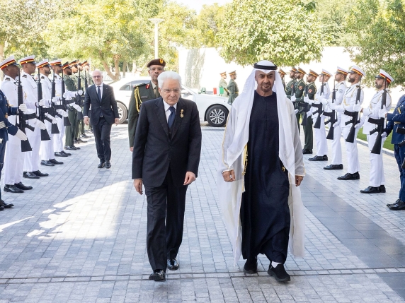 Mattarella ad Abu Dhabi: cooperazione reale tra Italia e Emirati Arabi Uniti