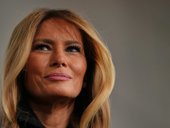 Melania Trump e le email con Ghislaine Maxwell: segnale di un legame intimo