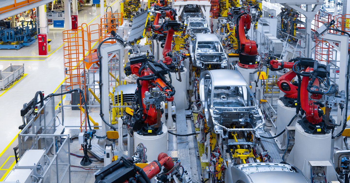 Settore automotive, investiti 1,6 miliardi per il rilancio e Stellantis rivede il Piano Italia