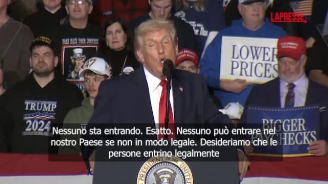 Trump attacca Ilhan Omar poco prima dell'aggressione subita dalla deputata a Minneapolis