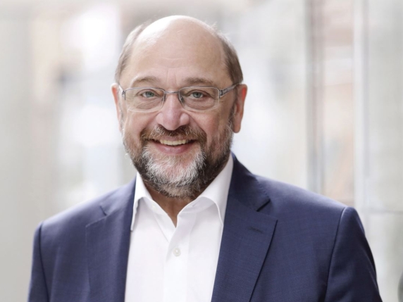 Conversazione con Schulz: Il governo di Trump è autoritario e i suoi consiglieri considerano di annullare le elezioni di metà mandato