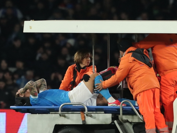 Di Lorenzo infortunato, niente rottura del crociato ma grave distorsione. Stop di almeno un mese