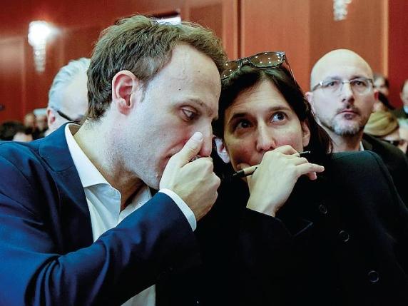 Elly Schlein allontana Vicinanza da Castellammare e affida Salerno a De Luca junior