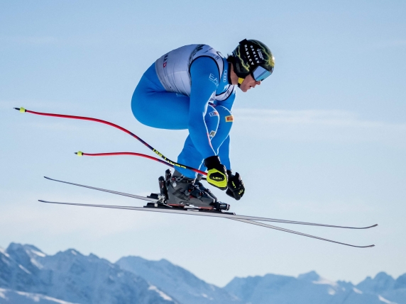 Sci, la gara di discesa a Crans-Montana in tempo reale: Franzoni e Paris in azione per l'Italia