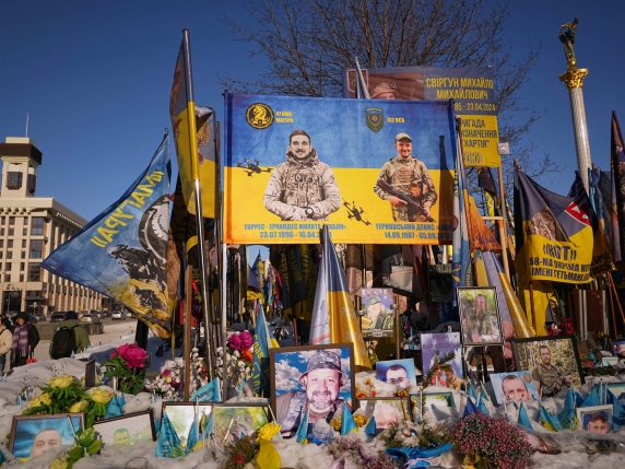 Ucraina-Russia, aggiornamenti in tempo reale sulla guerra: Zelensky annuncia colloqui con Usa e Russia il 4 e 5 febbraio ad Abu Dhabi. Attacco aereo russo colpisce un autobus vicino a Pavlohrad: 15 morti e 7 feriti